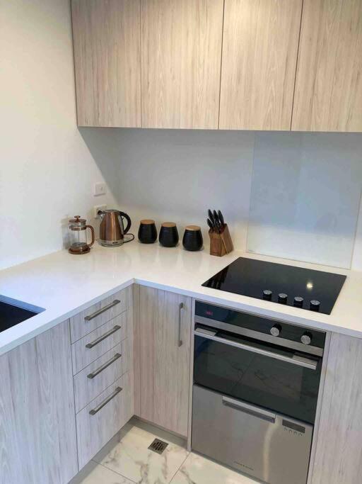 Cheerful 2 Bedroom Townhouse In Addington! Christchurch Kültér fotó