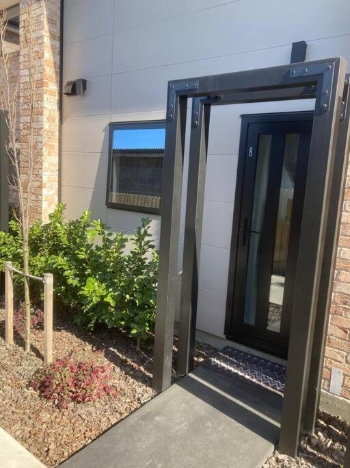 Cheerful 2 Bedroom Townhouse In Addington! Christchurch Kültér fotó